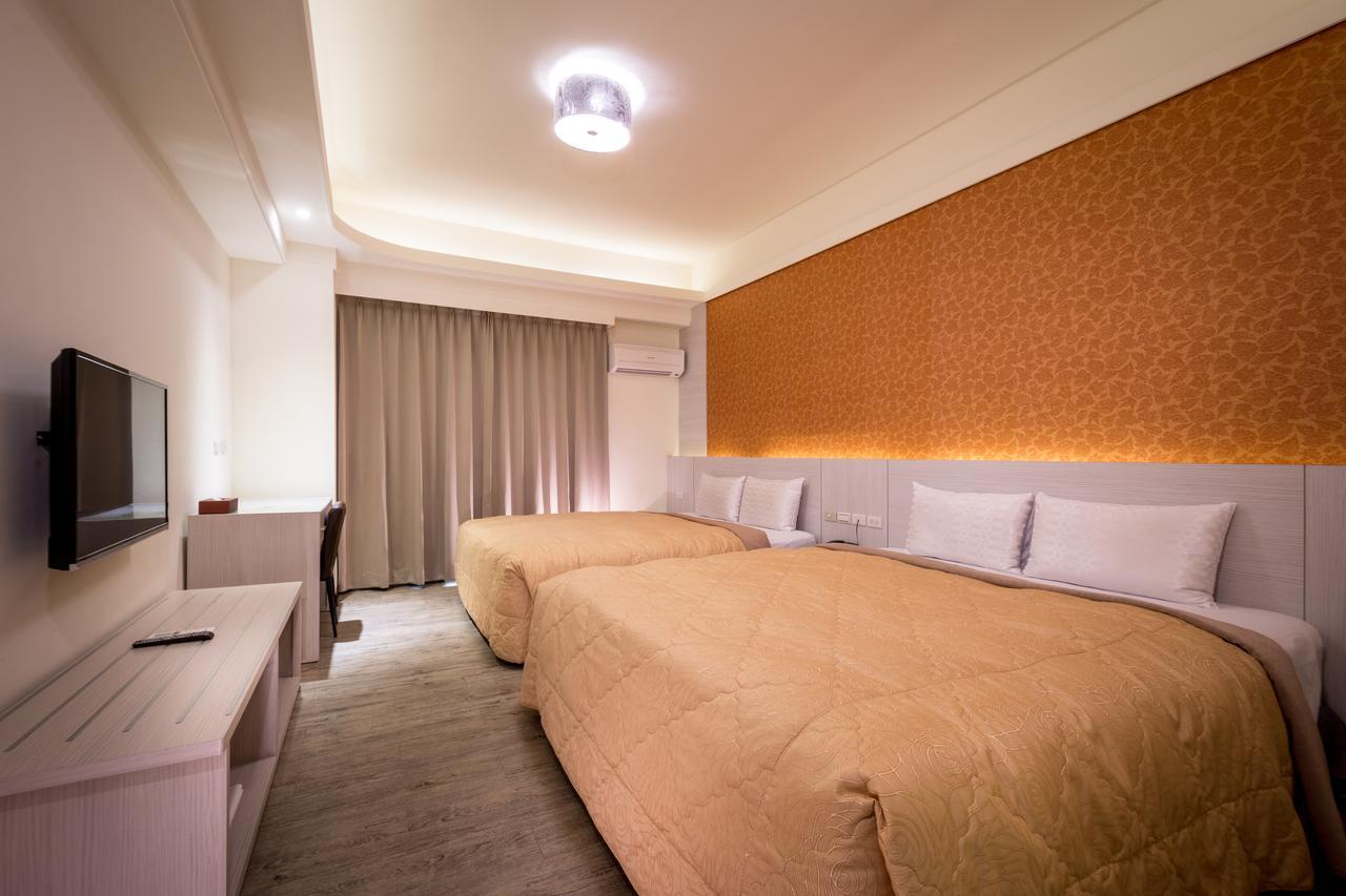 Yundu Business Hotel Mailiao Exterior photo
